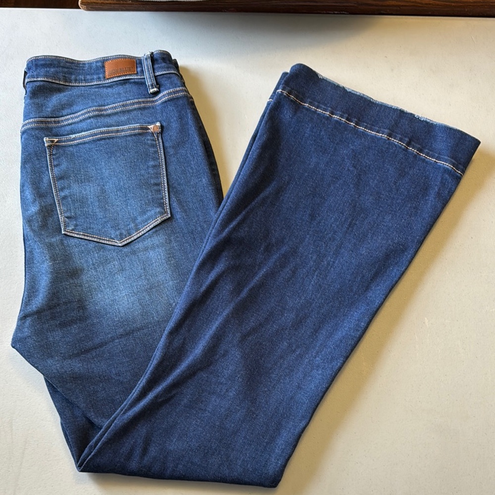 Judy Blue Flare Wide Leg Blue Jeans